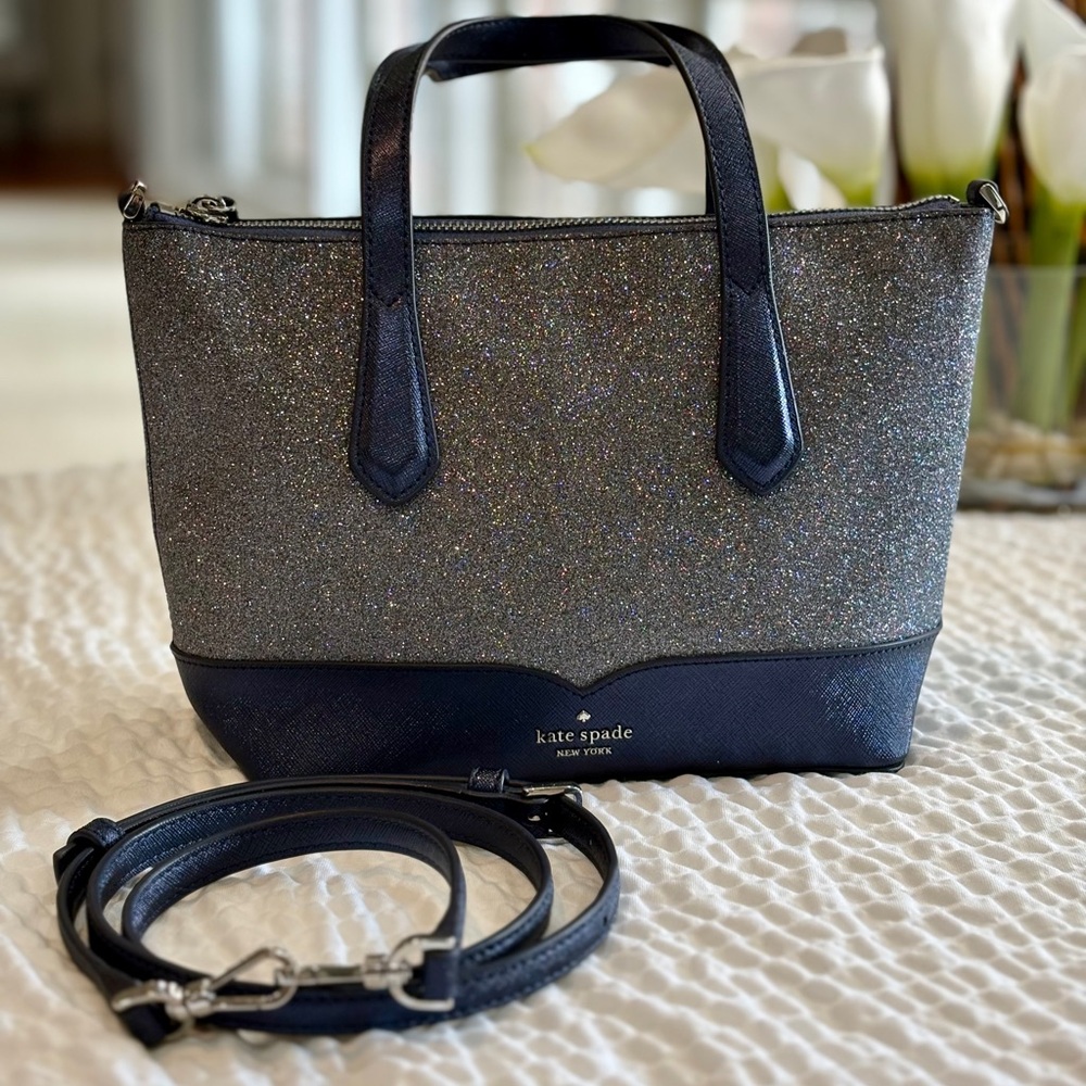 Kate Spade New York Lola Glitter Bag GUC Silver Navy Detachable Crossbody strap